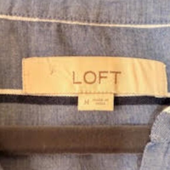 LOFT Blue White Striped Blouse Women’s Long Sleeve Lightweight Workwear Top MED - Picture 8 of 8